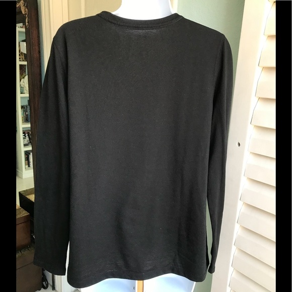 Danskin Now Semi fitted workout v-neck black top - Picture 3 of 4